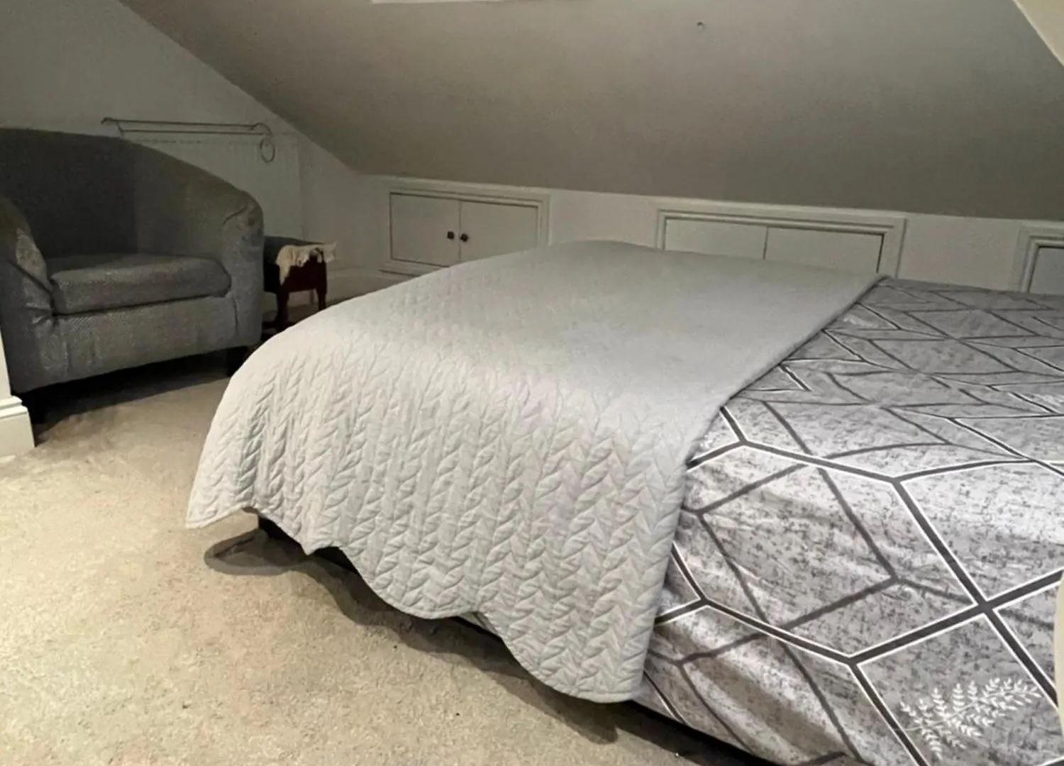 Homestay Eden House Apartment London